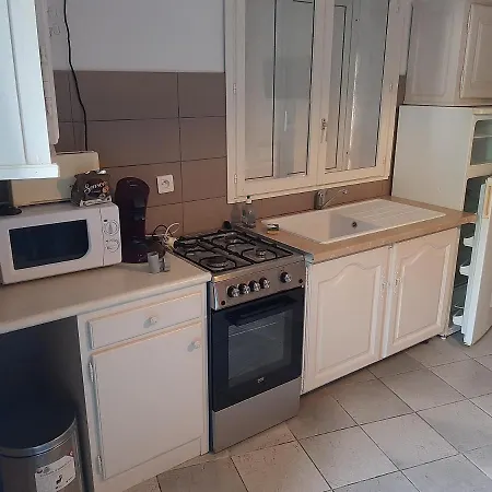 La Fossette Apartment *