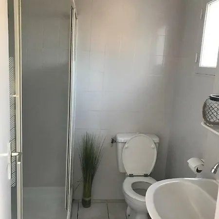 La Fossette Apartment *